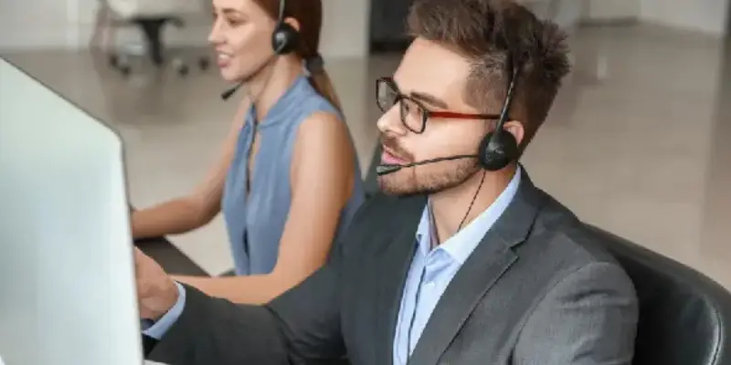 How Does Call Answering Work in a Virtual Office